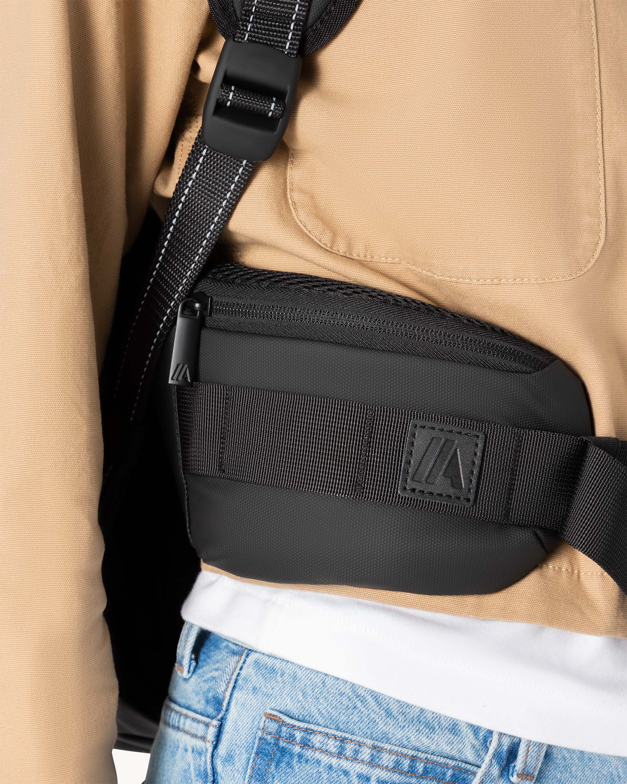 Hip belt