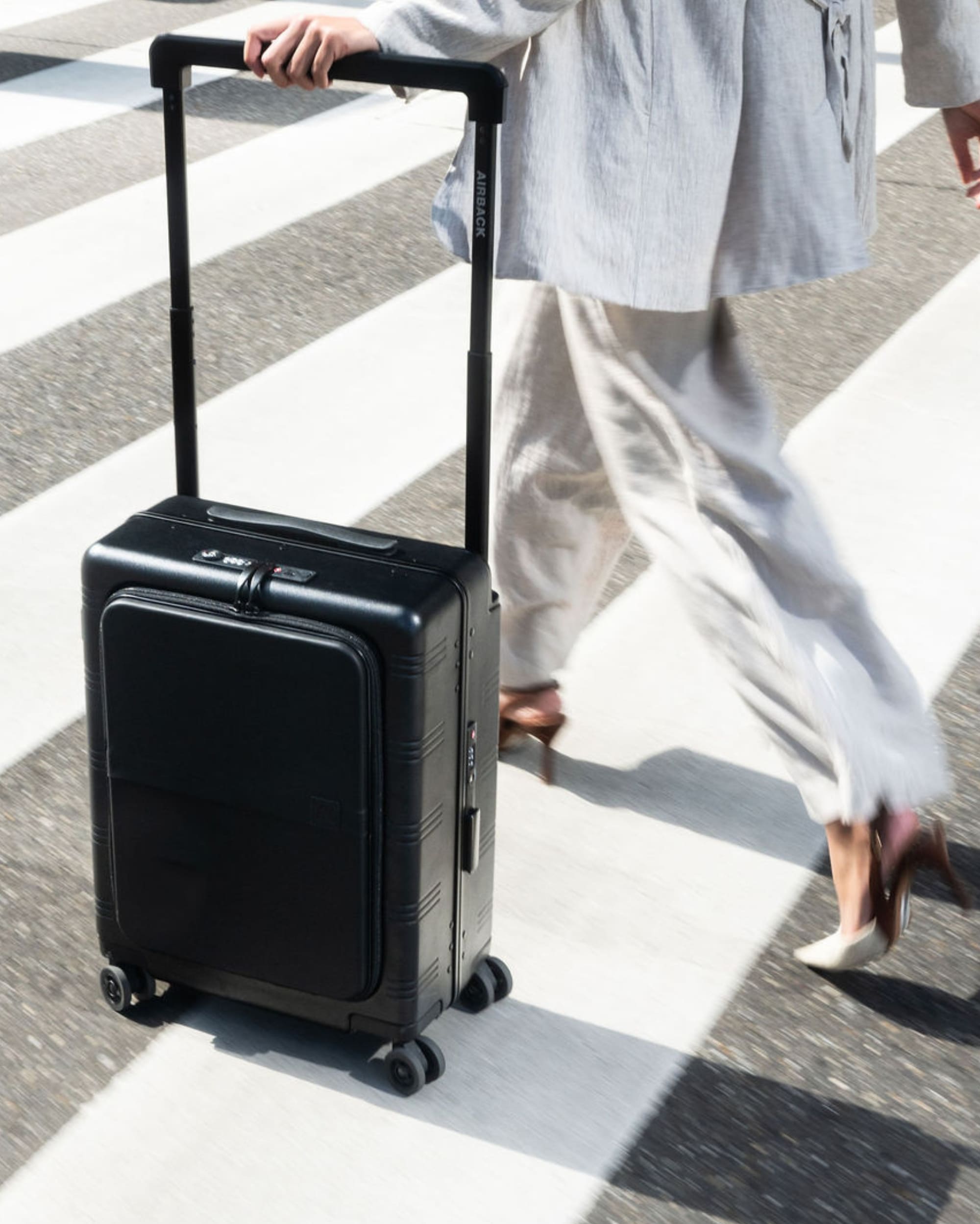 NEXT (Carry-On)